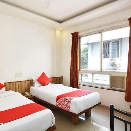 Oyo 24197 Saptaruchi Hotel Pimpri-Chinchwad Exterior photo