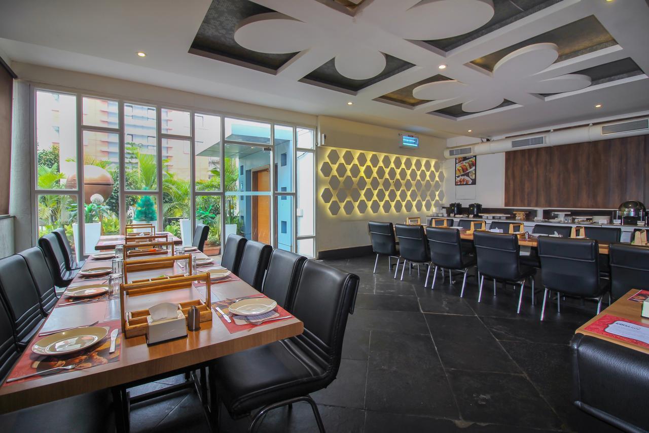Oyo 24197 Saptaruchi Hotel Pimpri-Chinchwad Exterior photo