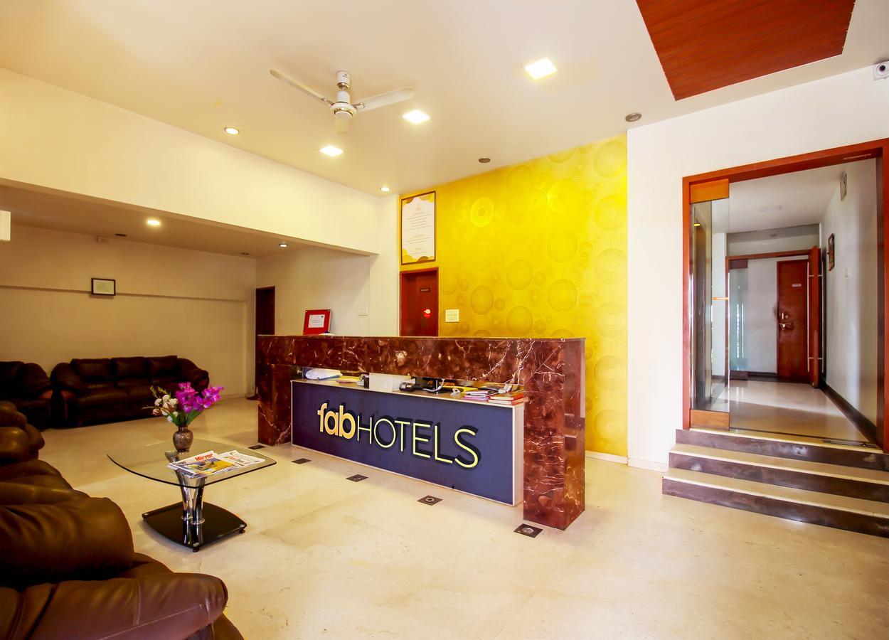 Oyo 24197 Saptaruchi Hotel Pimpri-Chinchwad Exterior photo
